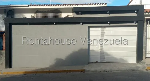 Bella Casa En Alto Prado