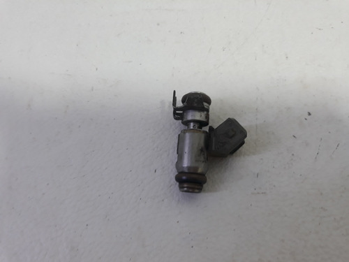 Inyector 1.8 4 Hoyos Volkswagen Pointer Modelo 2000-2005