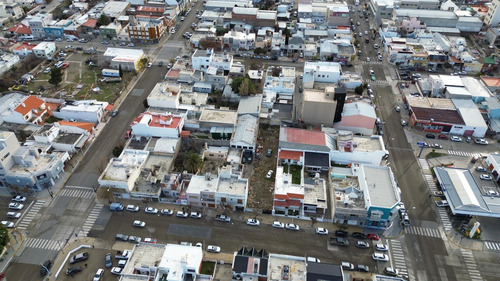 Centro De Comodoro Rivadavia - Terreno De 10 X 50