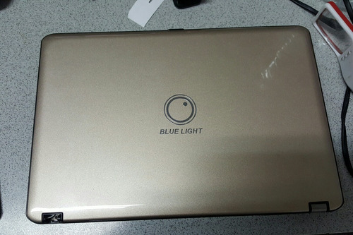 Laptop Blue Lightght Para Refaccion (Usado)