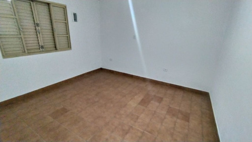 Imagem 8 de 9 de Casa Com 1 Dormitório Para Alugar, 45 M² Por R$ 1.300,00/mês - Vila Guedes - São Paulo/sp - Ca1762