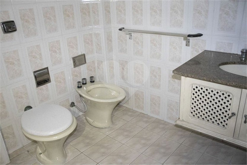 2 Quartos, Sala, Garagem E Mobiliado. - 271-im568945