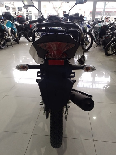 Imagen 10 de 17 de Yamaha Ybr 125 Z 2023 El Mejor Precio Y Financiamiento!