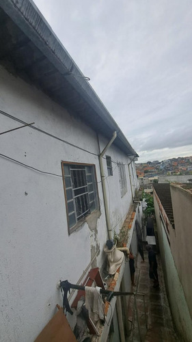 Duas Casa Uma De 5 Cômodos A Outra De 4 Comodos