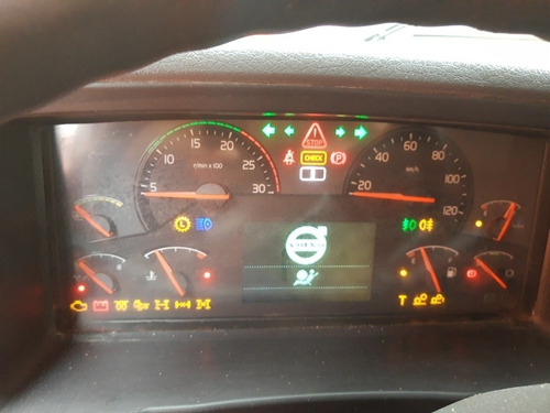 Imagem 13 de 15 de Volvo Fh 460