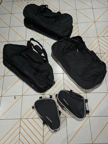 Preparada Para Viajes Largos Con Múltiples Accesorios.