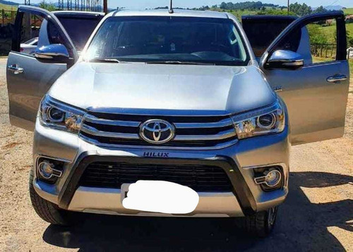 Imagem 2 de 10 de Toyota Hilux 2017 2.8 Tdi Srx Cab. Dupla 4x4 Aut. 4p