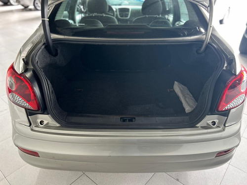 Peugeot 207 1.4 Xr Flex 5p