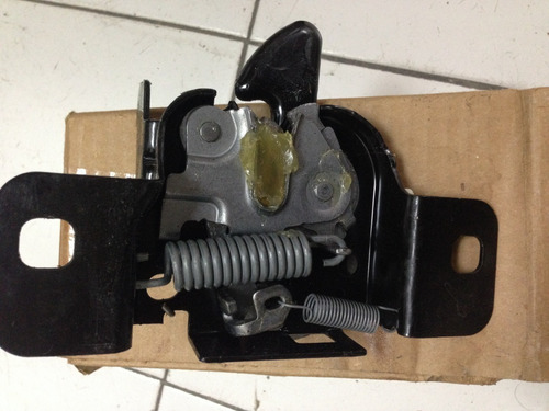 Cerradura Capot Grank Cherokee 2007/2010