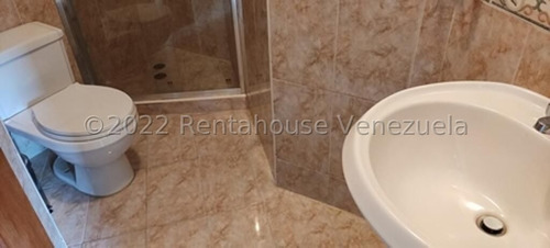 Imagen 15 de 22 de Apartamento En Venta En El Parral Valencia Carabobo 22-9850 Gerardo Guillén Rentahouse