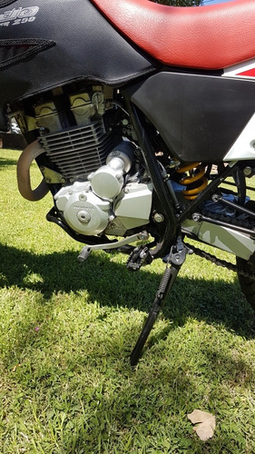 Honda Tornado