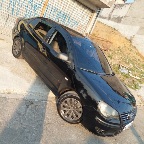 Imagem 4 de 15 de Volkswagen Polo Sedan 2008 1.6 Total Flex 4p