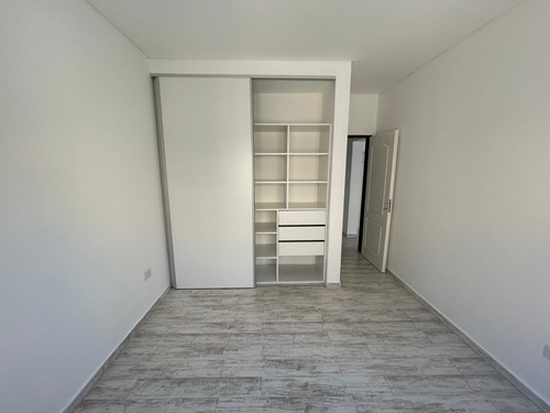 Alquiler Departamento 2 Ambientes - Manuel Alberti