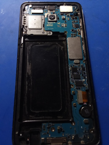 Samsung Galaxy A8+ Para Piezas (Usado)
