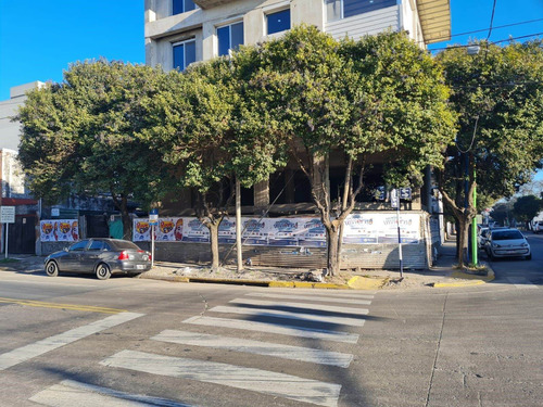 Imagen 2 de 8 de Local Comercial En Alquiler Ubicado En Belén De Escobar
