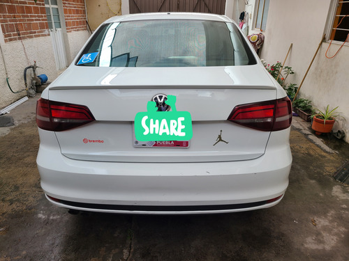 Volkswagen Jetta 2.5 Trendline Tiptronic At