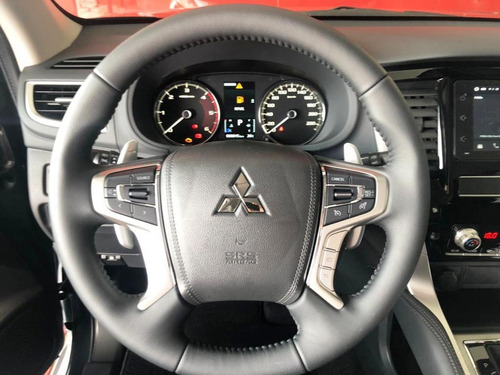 Imagem 4 de 12 de Pajero Sport 2.4 16v Mivec Turbo Diesel Hpe Awd Automático