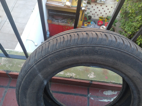 Cubierta 175/65 R14 Continental Usada