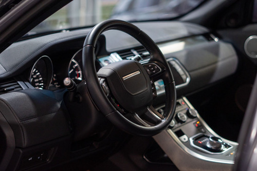 Land Rover Evoque 2.0 Si4 Pure Tech Pack 5p