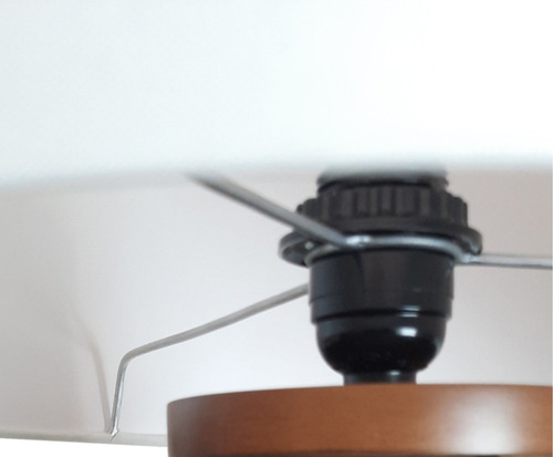 Lampara De Piso Minimalista Hecha A Mano Madera Tono Nogal Nogal-blanco