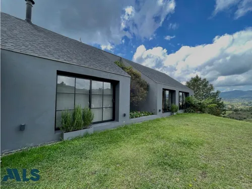 Hermosa Casa En El Retiro De Un Solo nivel(mls#253251)