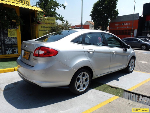 Imagen 8 de 25 de Ford Fiesta Se