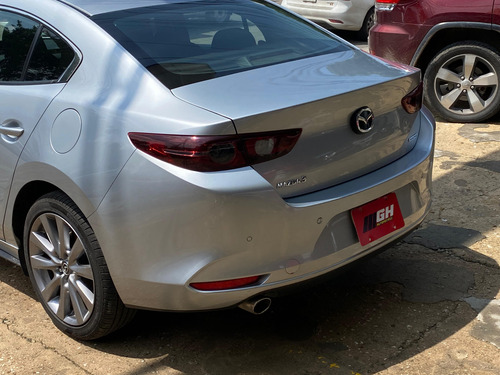 Mazda 3 2.0 I Sedan At