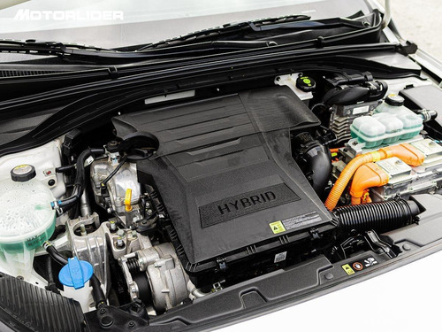 Imagen 17 de 25 de Hyundai Ioniq 1.6 Gdi Hibrido At | Permuta / Financia