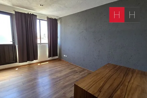 Casa En Venta En Fraccionamiento El Campanario