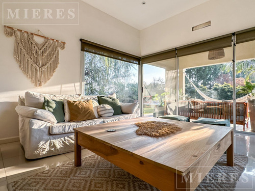 Casa En Venta En Barbarita - Bancalari