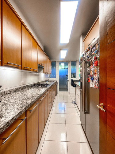 470 M2. Sofisticado Dúplex Amoblado-con Gran Jardín-5d+4b