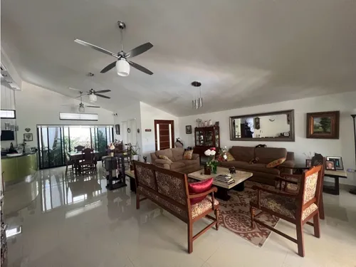 Renta Casa Amueblada En La Ceiba Mérida