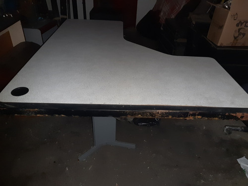 Solo $250 Todo 8 Cubiculos Escritorios Armables Drywall (Usado)