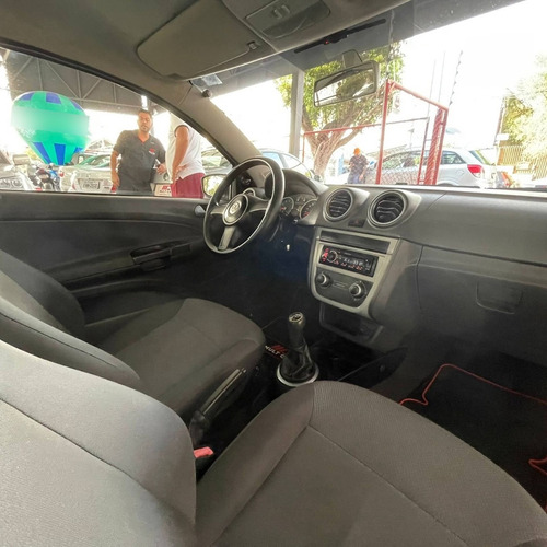 Imagem 15 de 15 de Volkswagen Saveiro 1.6 Mi Cs 8v Flex 2p Manual G.v