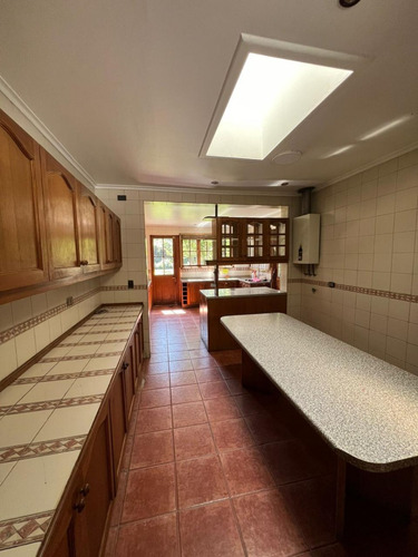 Excelente Casa En Arriendo En Pirque