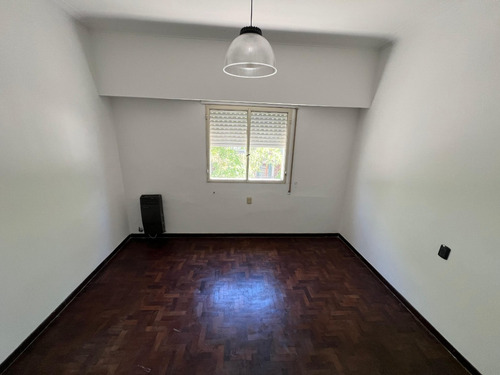 Departamento Sobre Calle Belgrano (centro De Chascomús)