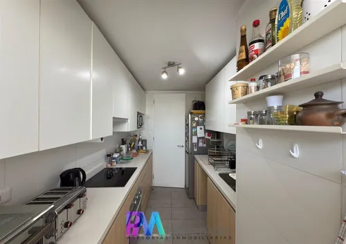 Departamento En Venta De 2 Dorm. En La Reina