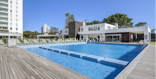 Apartamento En Ocean Drive, 1 Dormitorio Y Medio