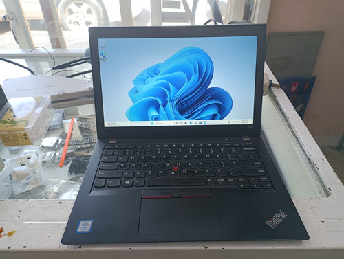 Laptop Lenovo Thinkpad X280 Core I5 8gb Ram 180gb Ssd Win11