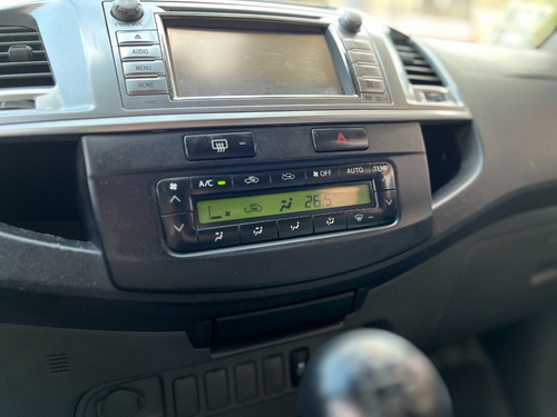 Toyota Hilux 3.0 Cd Srv 171cv 4x2 - B3