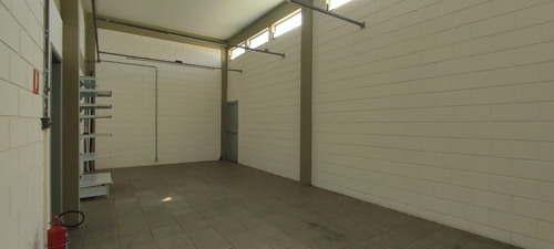 Imagem 2 de 11 de Salão Para Aluguel, 1 Vaga, Vila Molon - Americana/sp - 22673