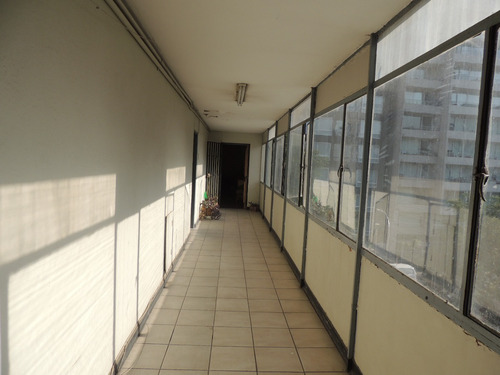 Excelente Depto. Dúplex Eyzaguirre 866