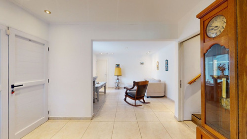 Casa De 5 Dorm. En Venta La Plata- Pileta Y Parque