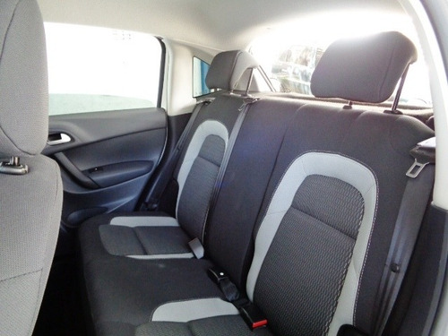 Citroën C3 1.2 Attraction (flex) Branco - 2017/2017