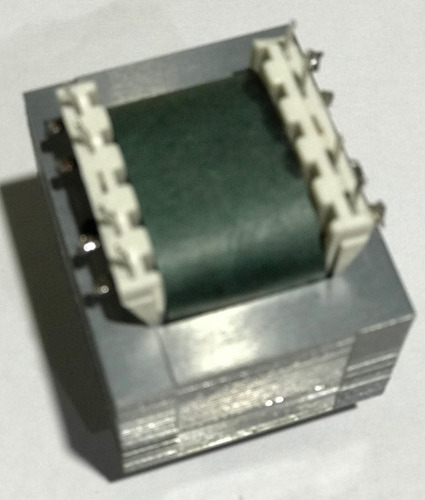 Imagem 3 de 4 de Transformador Terminais 110v/220v 0 - 18v 1,5a