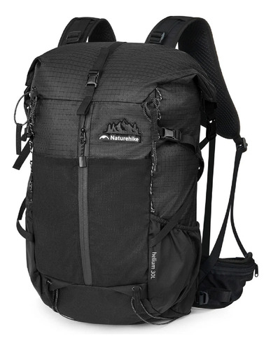 Mochila Naturehike CNK2300016 ultraliviana color negro 35L