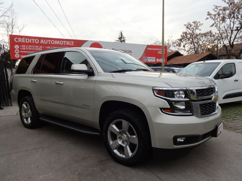 Imagen 3 de 24 de Chevrolet Tahoe Lt 5.3 Aut V8 4x4 3 Corridas 2017