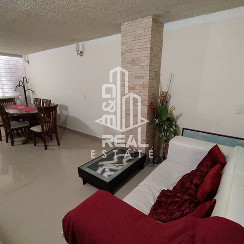 En Venta Town House Urbanización Valles De Chara /charallave.