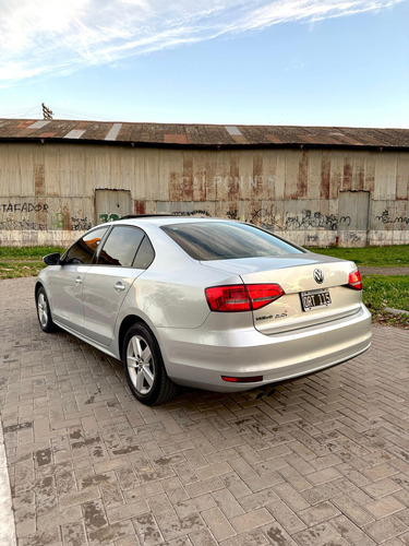 Volkswagen Vento 2.5 Advance Plus 170cv