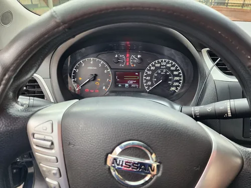 Nissan Sentra 1.8 B17 Fl Sense